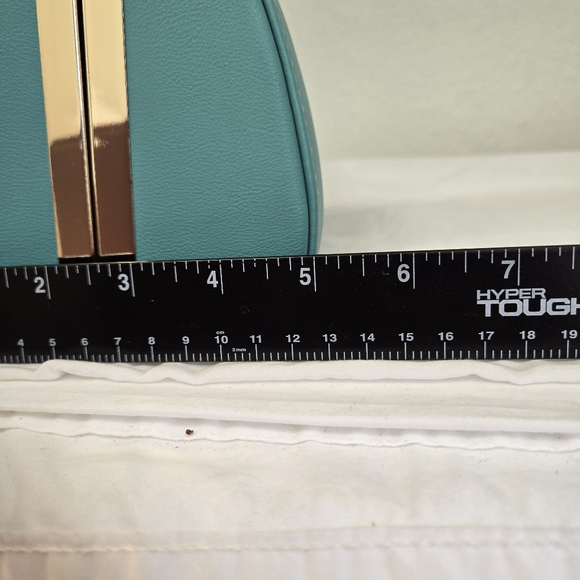 NWT Elegant Teal Handbag with Gold Accents - Picture 8 of 10